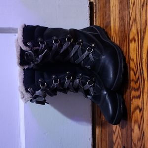 Timberland Women's Black MT Hope Mid Waterproof Boots Size 9